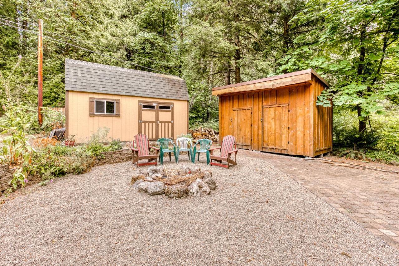 Creekside Cabin Rhododendron Exterior photo